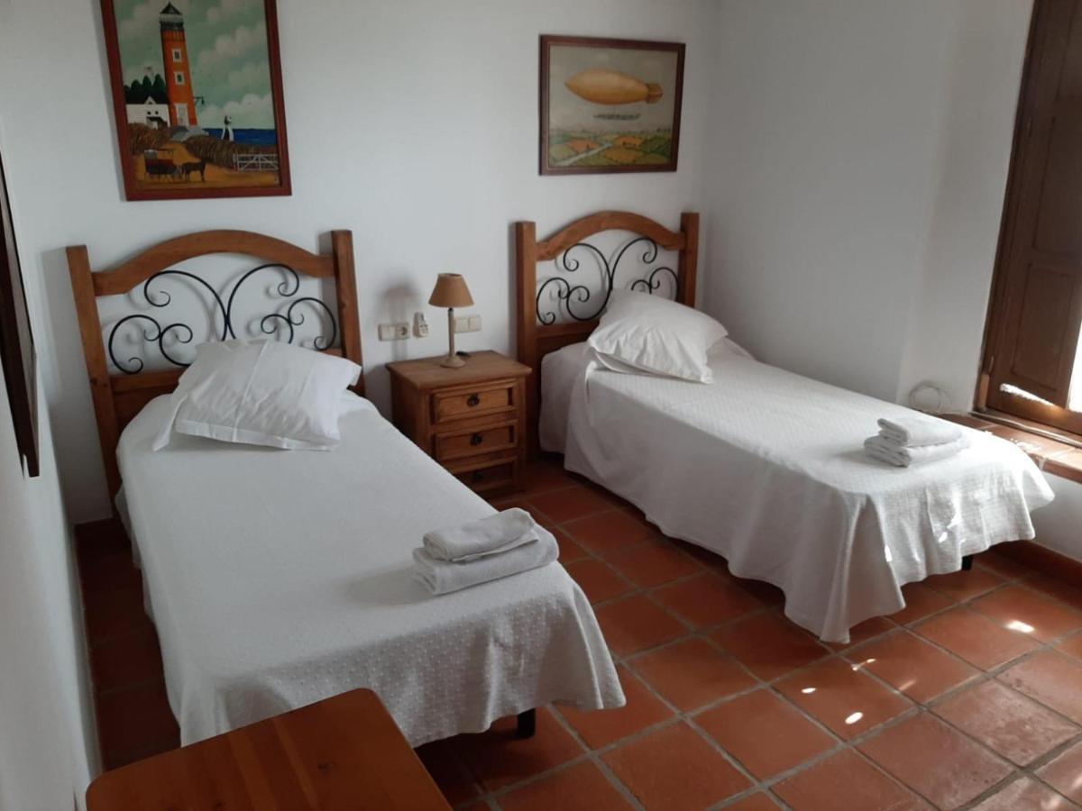 Finca Rural La Canera 16 Huespedes เซบีญา ภายนอก รูปภาพ